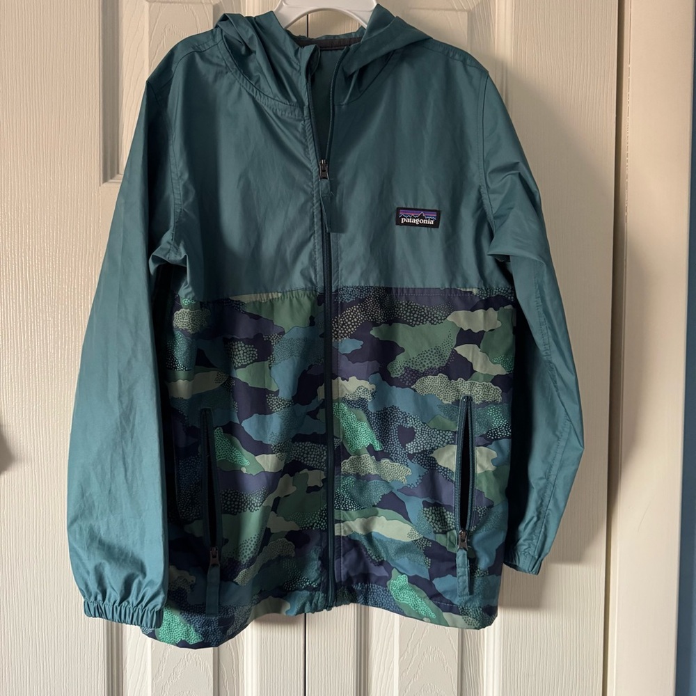 Patagonia Kids Light and Variable Windbreaker Jacket size small 7 8